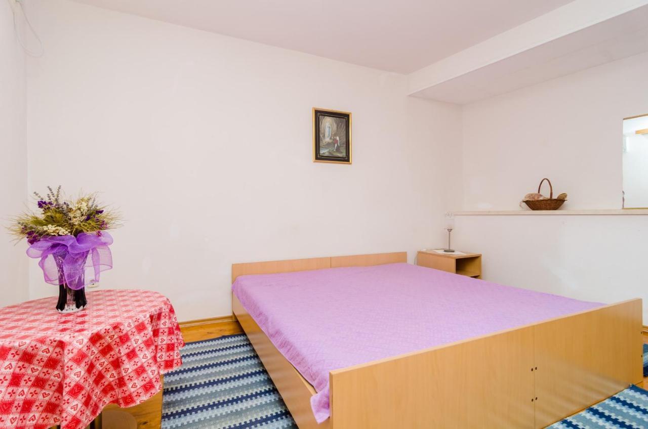 Apartments Rasica Molunat Zimmer foto
